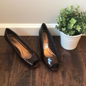 Patent Leather, leopard print peep toe wedges